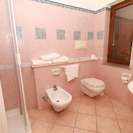 Отель Canada Falerna Scalo